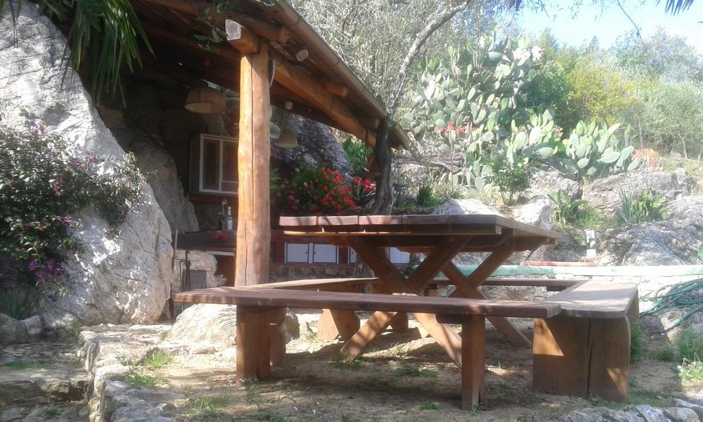 レーリチ La Fattoria Di Nonna Eugenia Bed & Breakfast エクステリア 写真